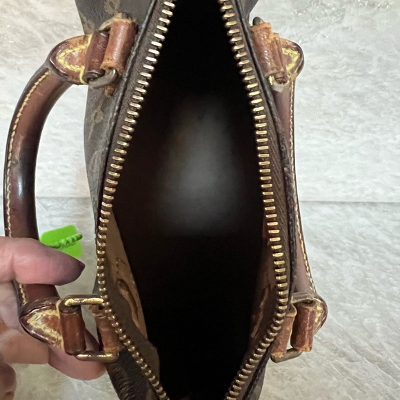 LV Monogram Mini Speedy Bag - Picture 5 of 5